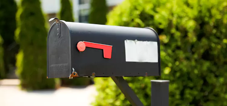 Secure Mailboxes for Packages Wade Hampton